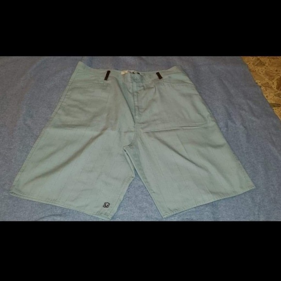 Men - Picture 1 of 2